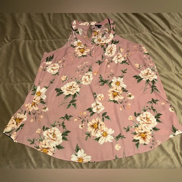 Torrid Georgette Tank Top Size 2X - Picture 1 of 4